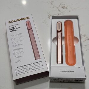SOLAWAVE Facial Wand in Rose Gold with Coral Case